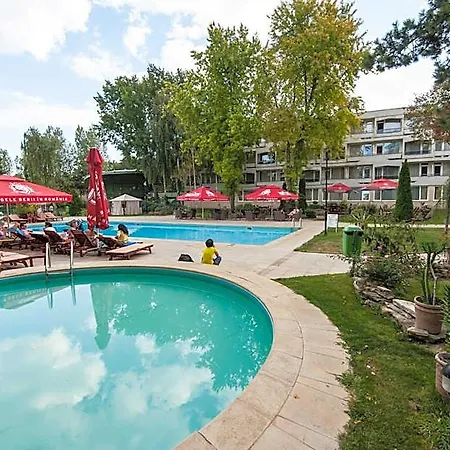 Cocor 4* Neptun