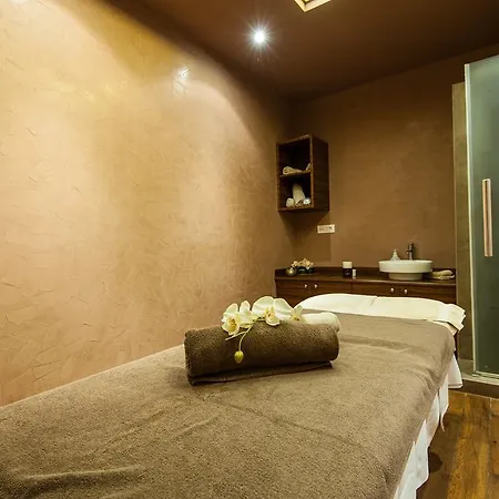 Üdülőközpont Cocor